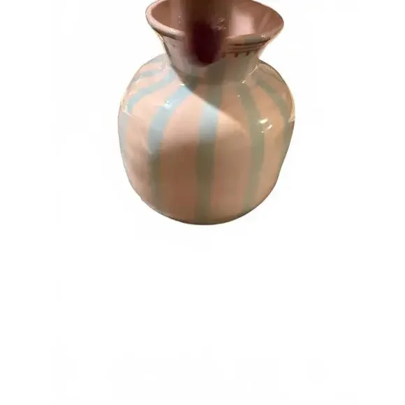 Laetitia Rouget Love Vase Anthropologie AnthroHome - Picture 9 of 13